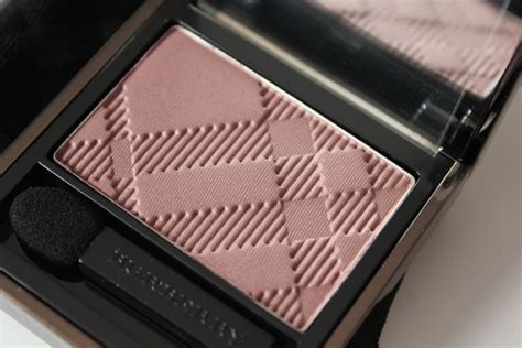 burberry antique rose eyeshadow|burberry sheer eye shadow reviews.